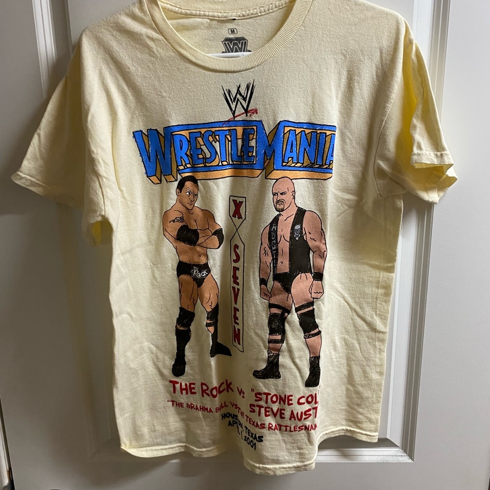 WrestleMania WWF Legends T-Shirt The Rock/Stone Cold Medium